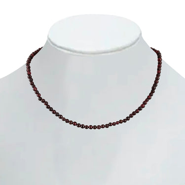 Dazzling Garnet Round Chip Bead Necklace – A Dazzling Beacon of Courage and Creativity