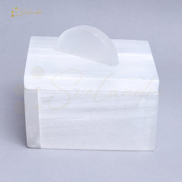 Selenite Souk Natural Moroccan Selenite Gemstone Box for Storing, Cleansing, Charging Healing Stones and Crystals - Selenite Box with Lid