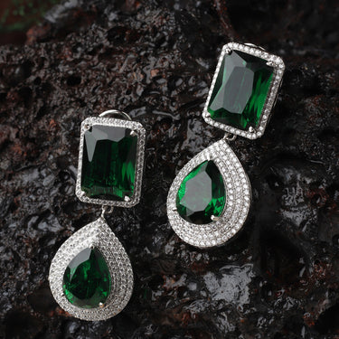 Mystic Emerald Luminaire" Silver Dangler Earrings