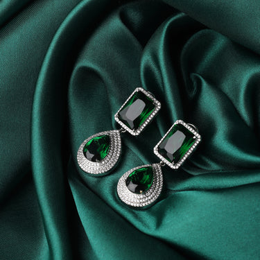 Mystic Emerald Luminaire" Silver Dangler Earrings